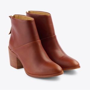 NISOLO DARI BOOT SIZE 6 BRANDY